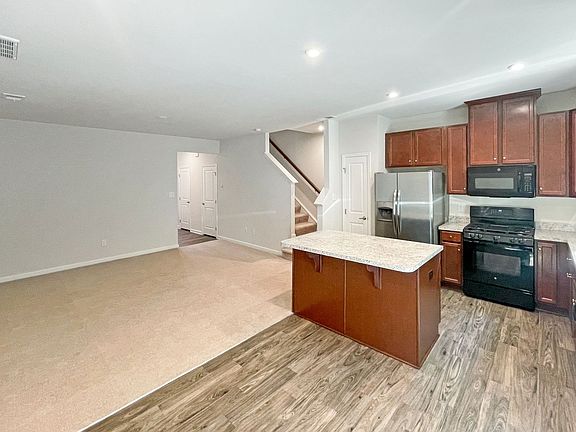 3rd image of 11213 Winding Brook Terrace Dr