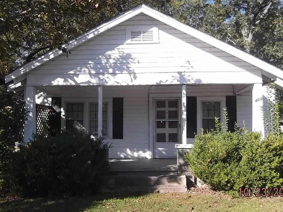 2nd image of 403 Grady St