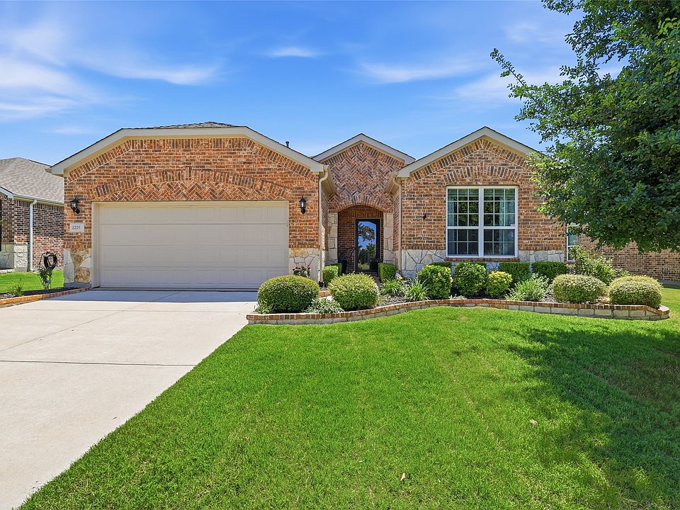 1st image of 2275 Brookdale Dr