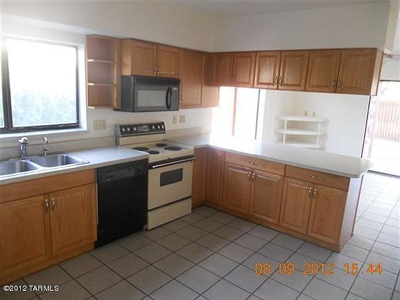 5th image of 9126 E Calle Diego