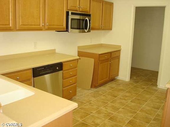2nd image of 2431 Prince Andrew Ct #22