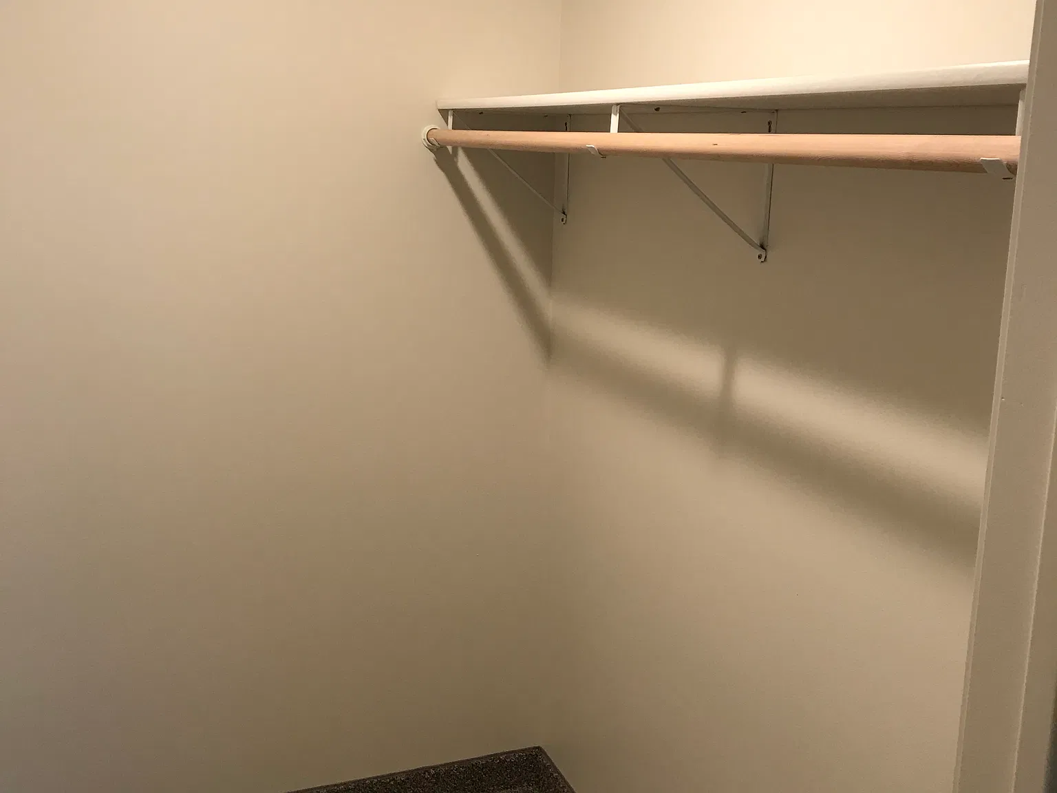 2 bed, 1050 sqft, $1,475 — Photo 4