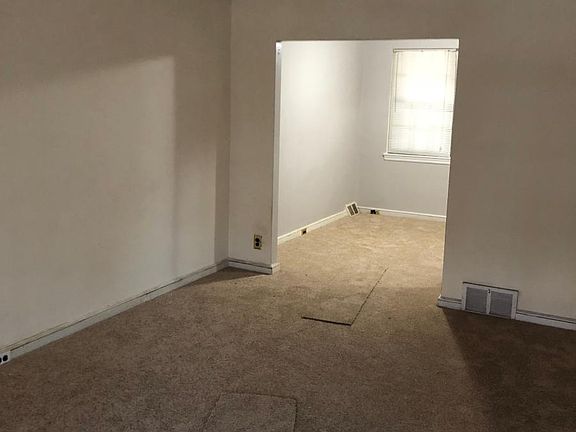 2nd image of 5964 Newtown Ave