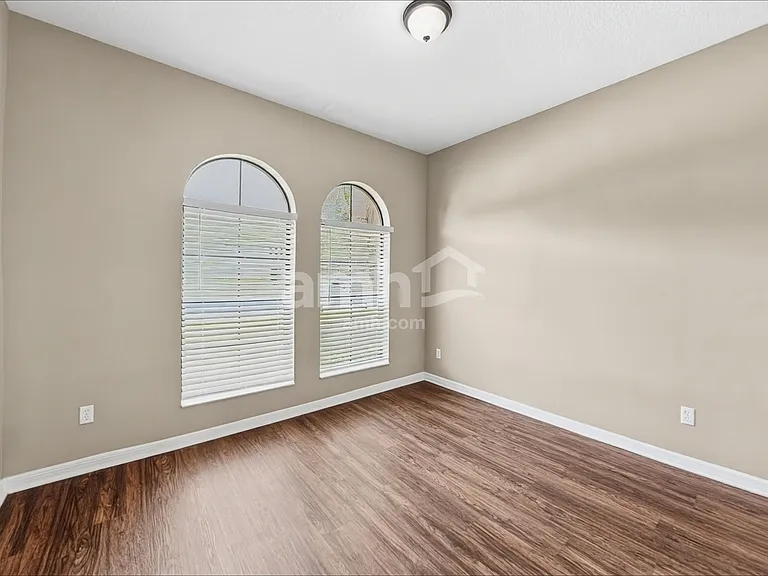 607 Arbor Pointe Ave — Photo 11