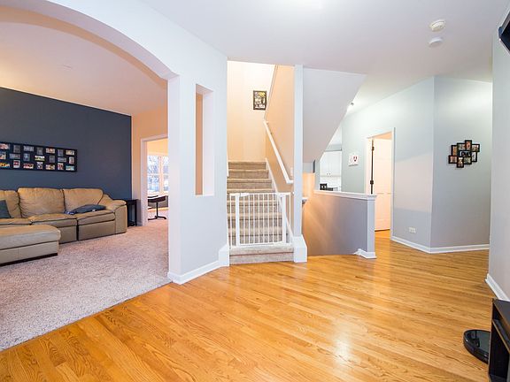 3rd image of 21406 English Dr