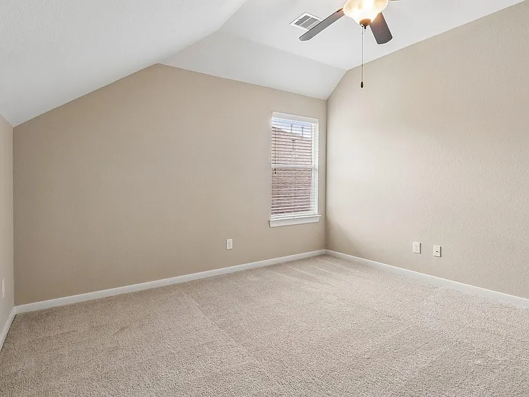 15 Verdin Pl — Photo 36