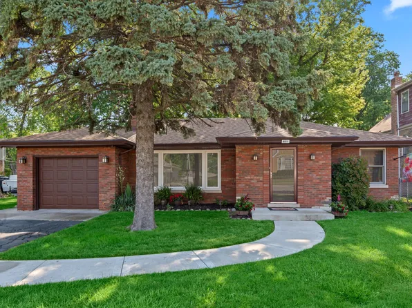8011 Lawler Ave, Burbank, IL 60459