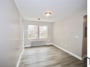 3923 4th St SE #2, Washington, DC 20032