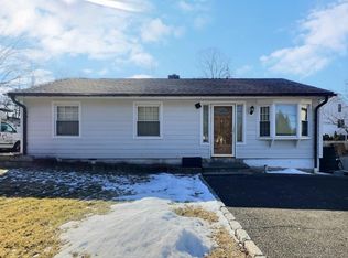 56 Bradley Pl, Stamford, CT 06905