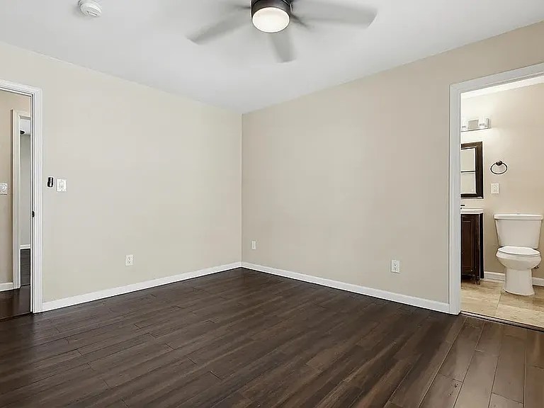 465 Meadowbrook Dr — Photo 29