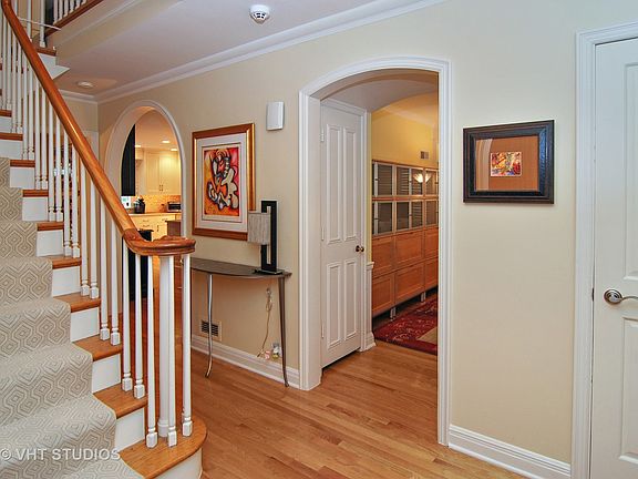 2nd image of 1415 Franklin Ave