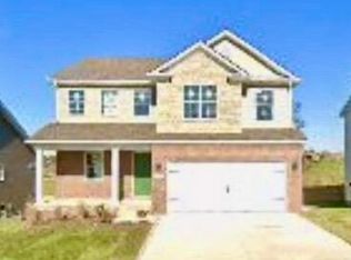 135 Landry Ln, Georgetown, KY 40324