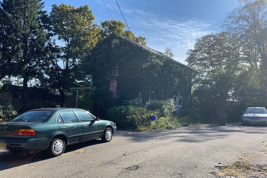 2nd image of 21 North Rd