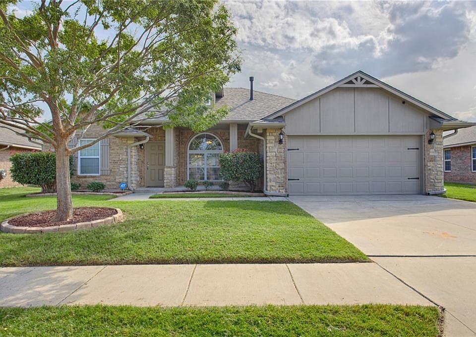 1st image of 2188 Melody Dr