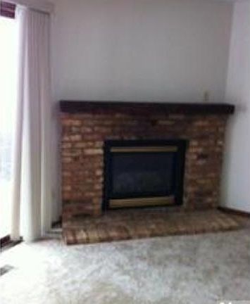 4th image of 4264 Magnolia Ln N