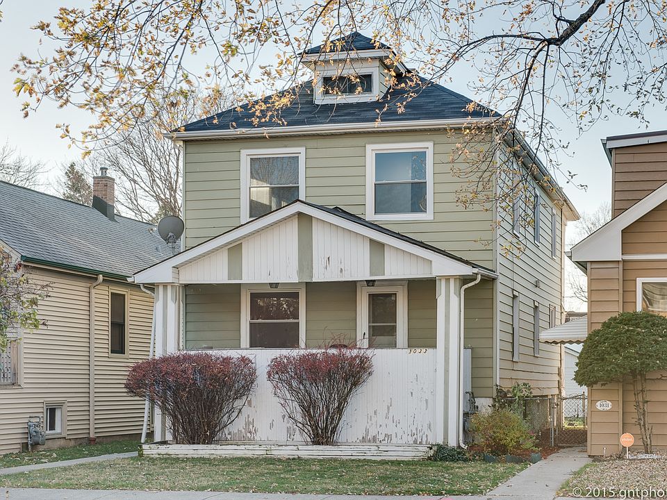 1st image of 1033 Lathrop Ave APT 2