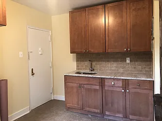 Rented by Lang Realty LLC