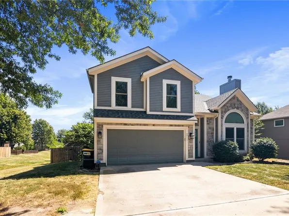 4911 Millridge St, Shawnee, KS 66226