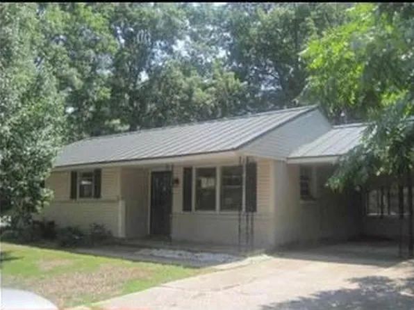 500 Belvedere Dr, West Memphis, AR 72301