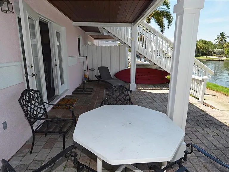 3873 Pompano Dr SE #B — Photo 44
