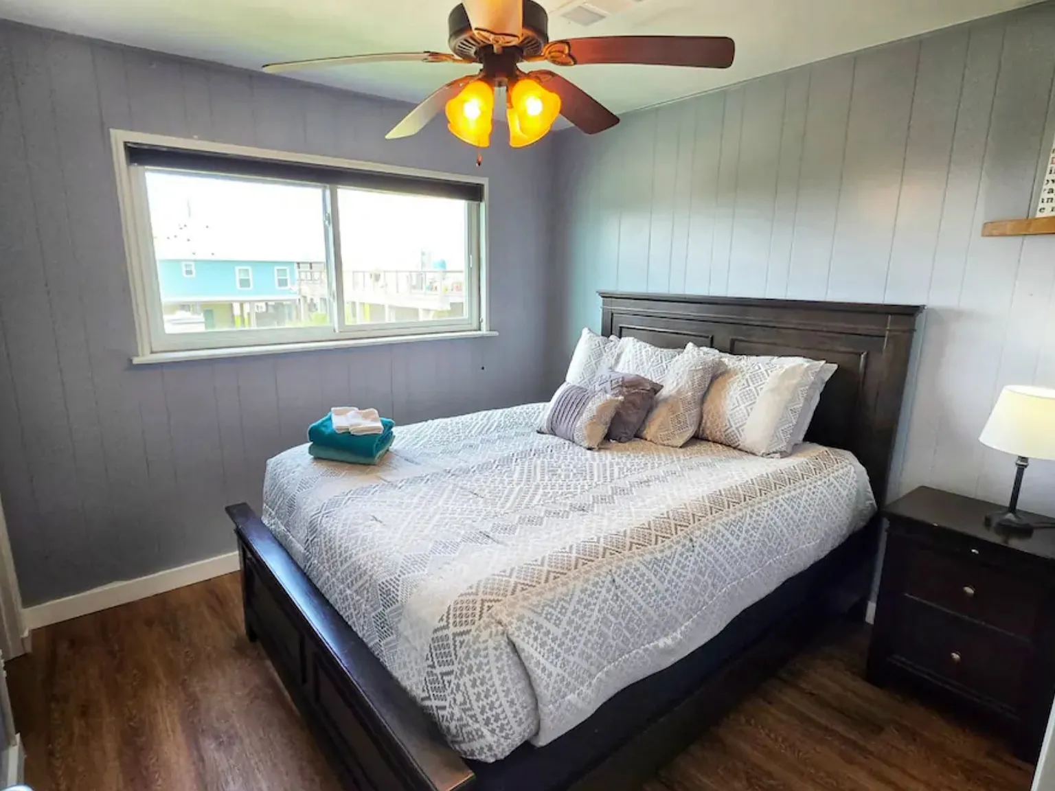 Studio, 1.5 bath, 1000 sqft, $2,200 — Photo 4