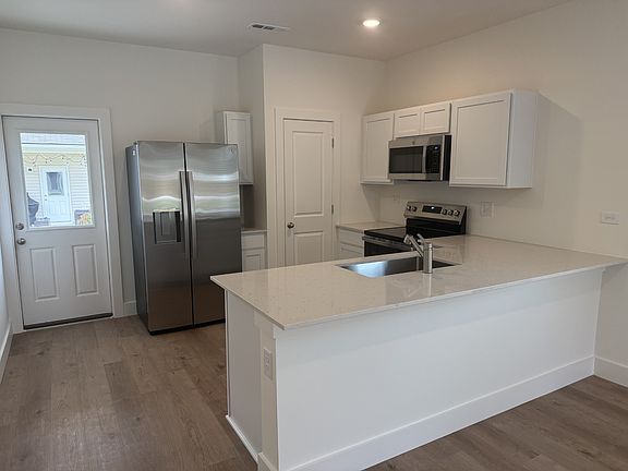 3rd image of 90 Phillips Dr Lot 52
