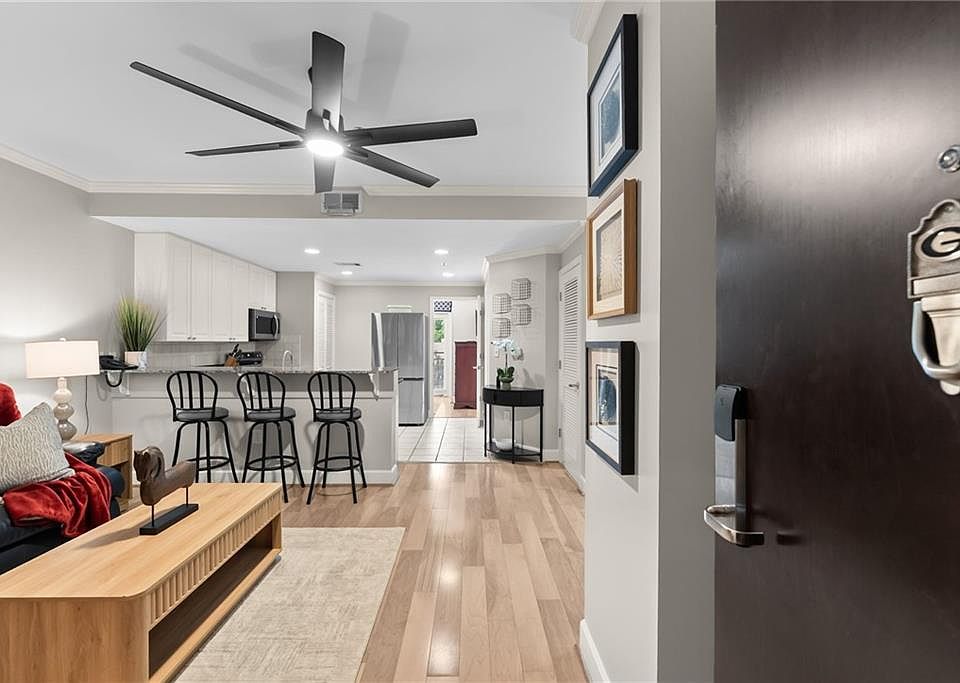 1st image of 250 Broad St #205