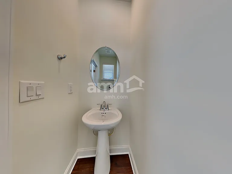 1776 Silver Tree St — Photo 8