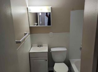 4901 Saddlebrook Ln #6, Louisville, KY 40216