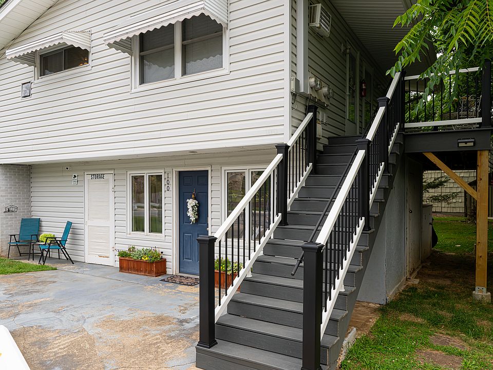 Exterior stairs to 2nd floor entry