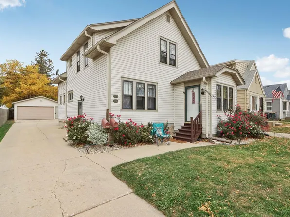 2449 South 68th STREET, West Allis, WI 53219