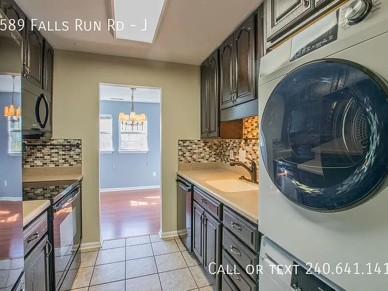 8589 Falls Run Rd #J — Photo 8