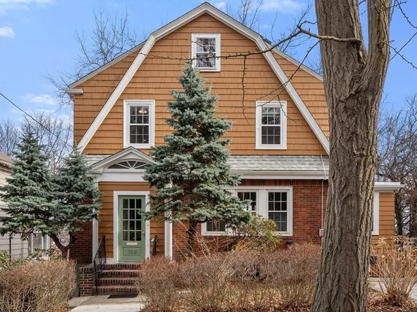 309 Mason Ter, Brookline, MA 02446