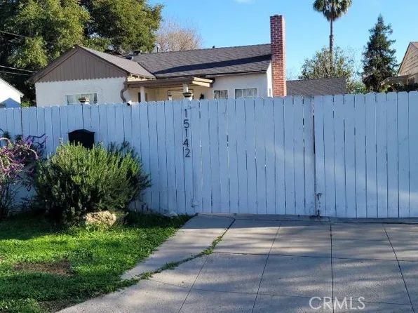 15142 Sylvan St, Van Nuys, CA 91411