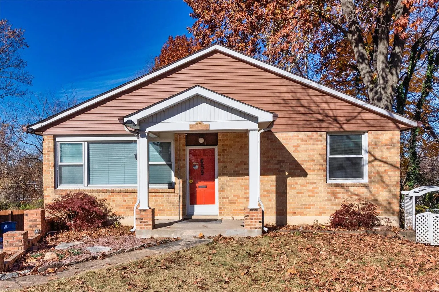 659 Majesty Ct photo 1