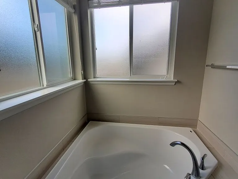 9952 Jackson St SE — Photo 15