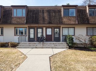 1923B Stonegate Ln, Stanhope, NJ 07874