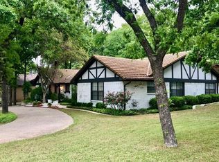 2701 Lincoln Dr, Arlington, TX 76006