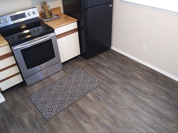 4th image of 3402 Dayton Blvd #F
