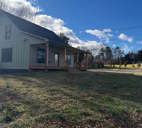 2nd image of 264 Patterson Mill Ln #270