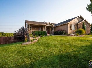 3604 SW 41st St, Topeka, KS 66610