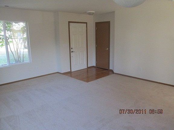 4th image of 13715 116th Avenue Ct E