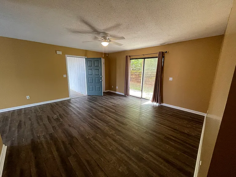 209 Apache Dr #8A — Photo 17