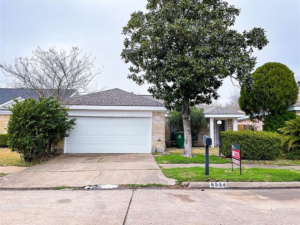 1st image of 6534 Briar Glade Dr