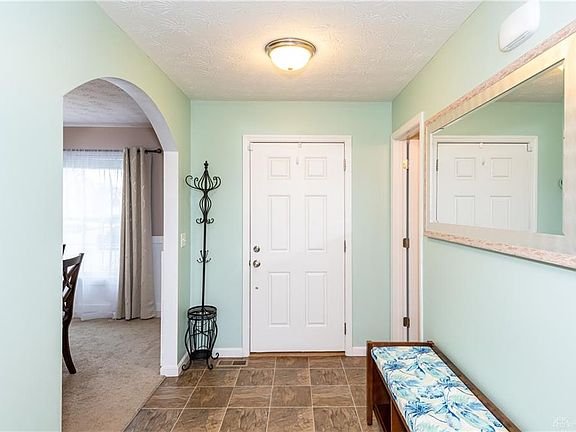 4th image of 4007 Spicebush Dr