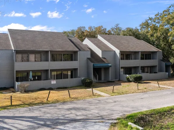 128 W Satsuma Ave #128, Foley, AL 36535