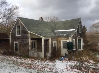 3 Ingerson St, Vinalhaven, ME 04863