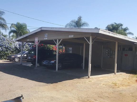 3rd image of 845-849 E Washington Ave