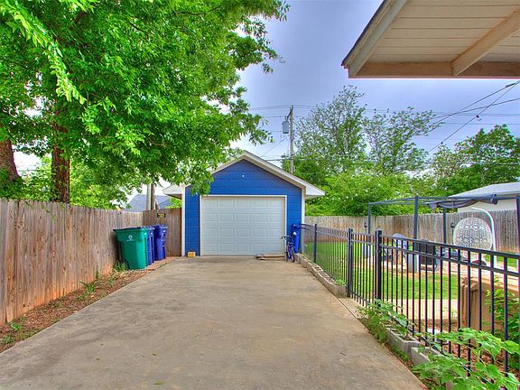 3rd image of 536 NW 31st St