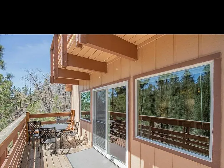 Mendocino Dr — Photo 12